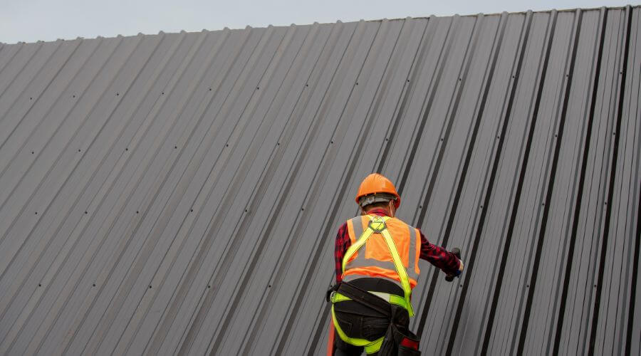 Professional gutter cleaning in South Wellfleet, MA